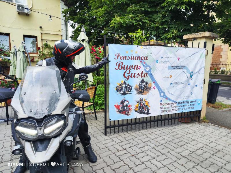 Pensiunea Buon Gusto Sibiu-motorcyle friendlycity center - image 33