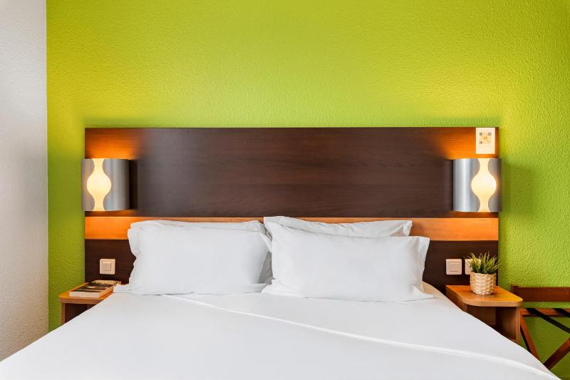 2 side-by-side Double Rooms image 1