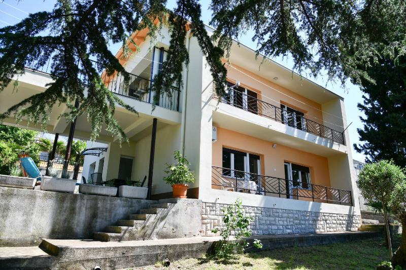 Sabina - image 7