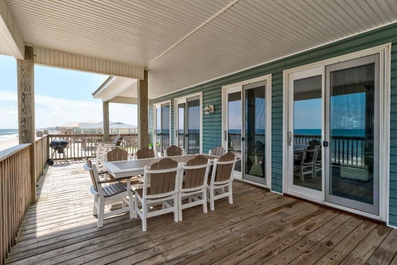Beachaholic - image 26