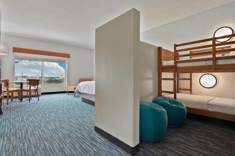 Family Suite with Sofa Bed image 1