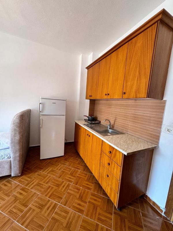 Coastal Bliss Apartment - image 8
