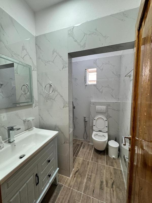 Coastal Bliss Apartment - image 15