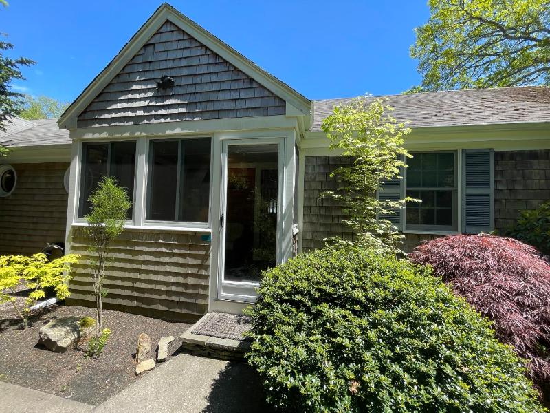 Lower Deluxe Two Bedroom Cottage image 3