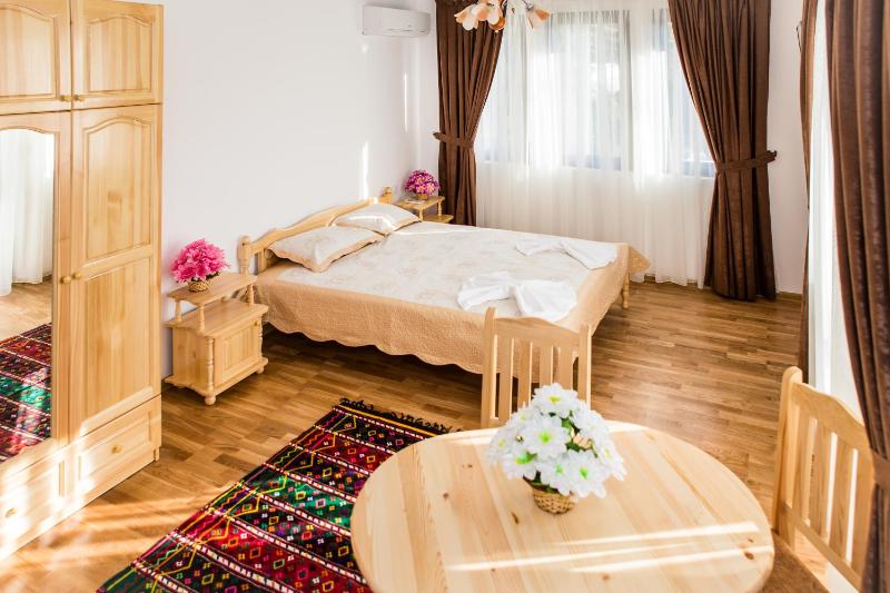 Superior Double Room image 2