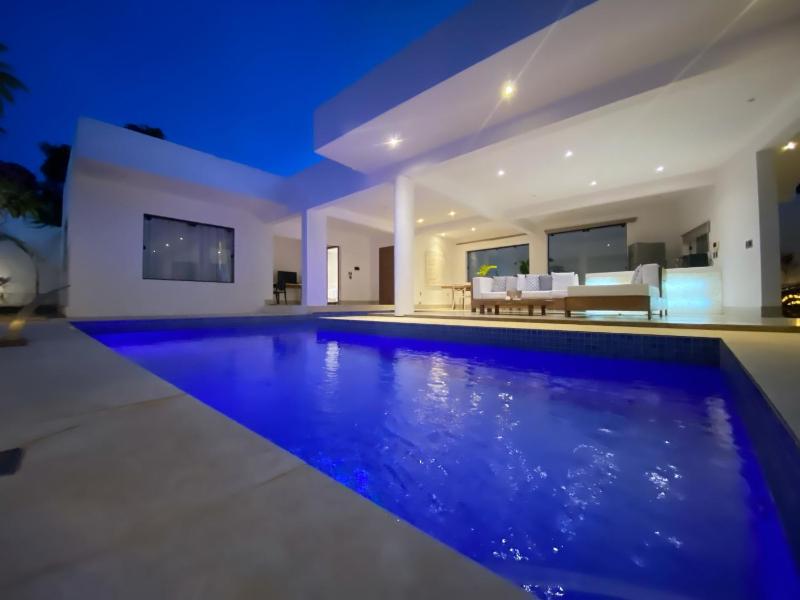 Blanc Residence - image 18