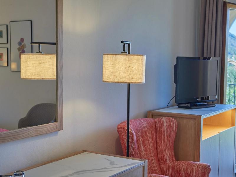 Suite with Balcony image 2