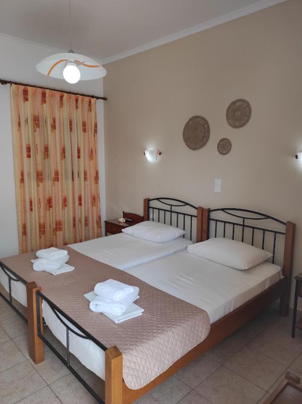 Twin Room with Land View image 1
