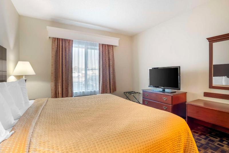 King Room - Non-Smoking image 1
