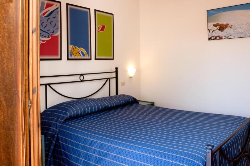 Apartment with Sea View image 4