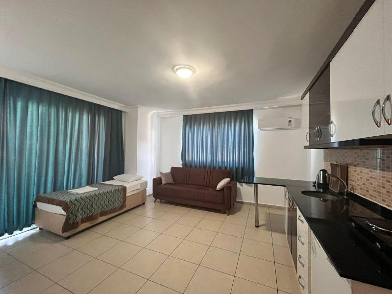 Family Room image 1