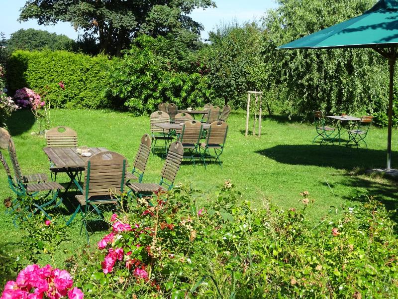 Standard Double Room image 1