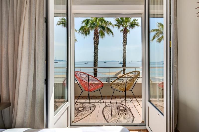 Hôtel Bor - image 1