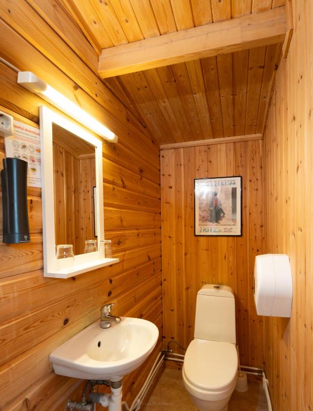 Cottage image 4