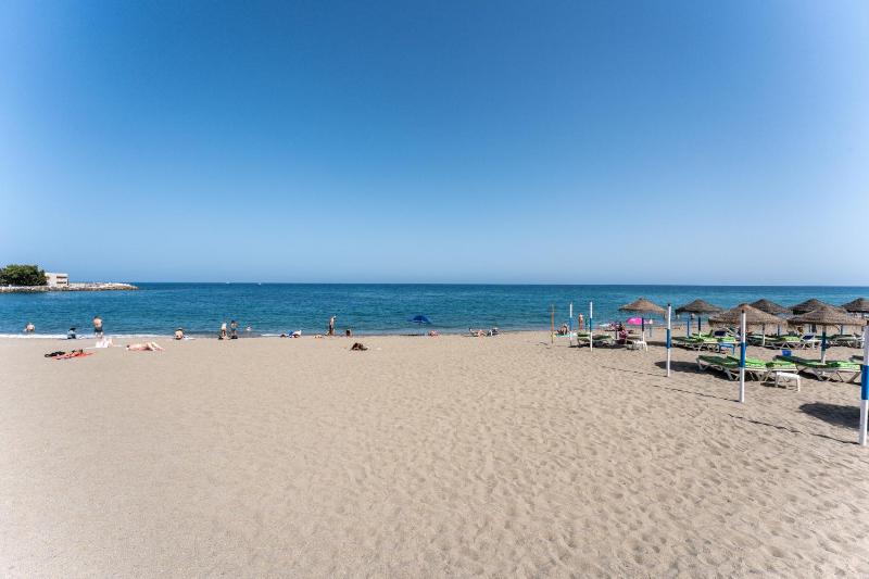 MalagaSuite Golden Views Fuengirola - image 12