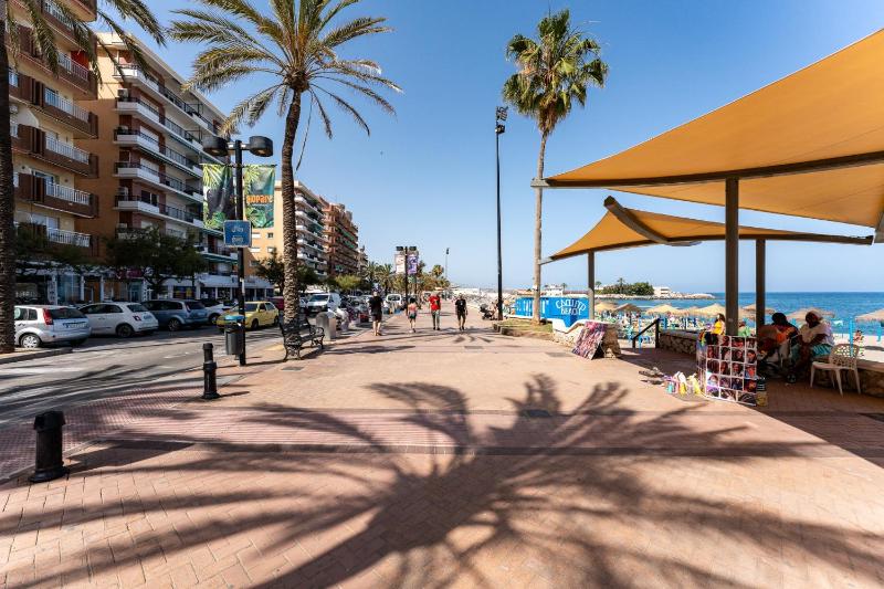 MalagaSuite Golden Views Fuengirola - image 9