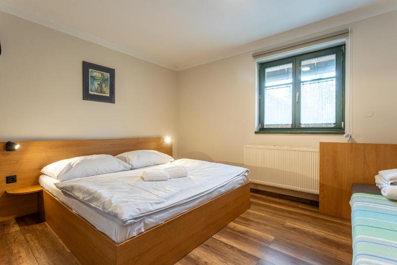 Double Room image 1