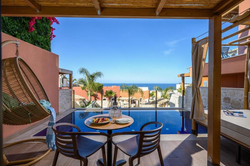 Luxury One Bedroom Suite with Sea View & Private Pool image 1
