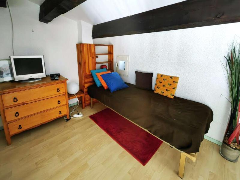 Villa mitoyenne calme avec piscine et parking proche plage pour 6 personnes - FR-1-607-28 - image 3