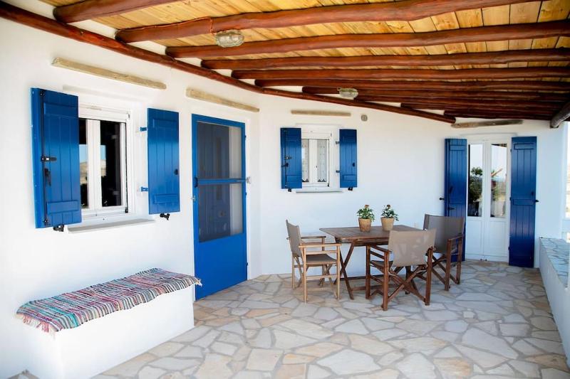 Amarados Studio Syros Images