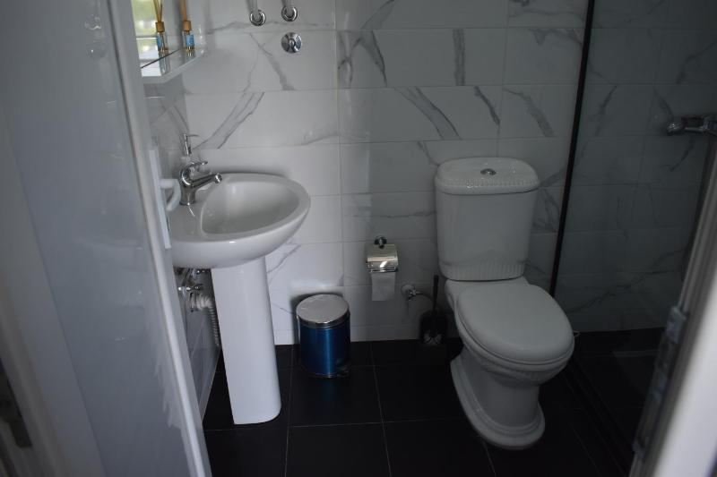 KenDar Family Apartments - image 14
