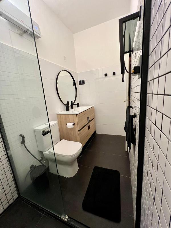 Amplio apartamento de diseño - image 16