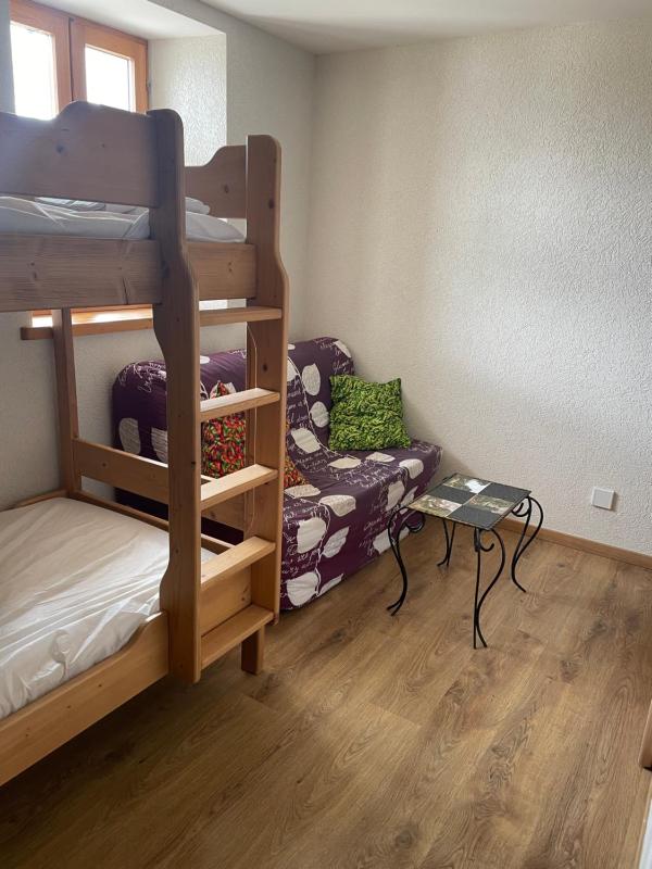 Family Room (2 Adults + 2 Children) image 2