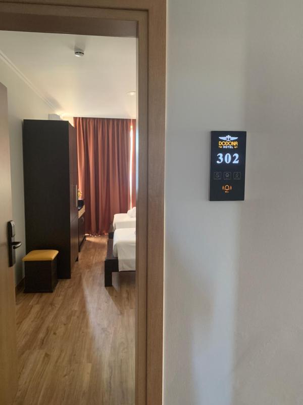 Twin Room with Sea View image 2