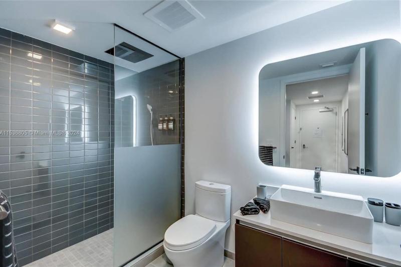 Ocean View Designer Studio Pool - image 11