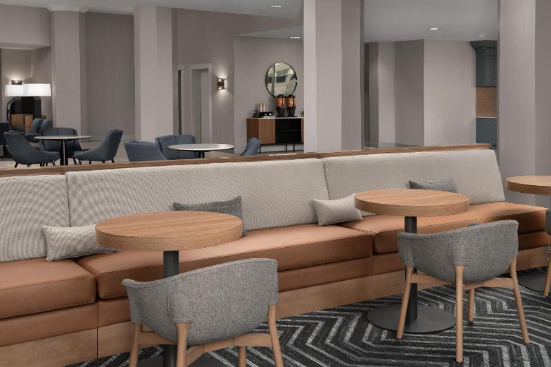 Homewood Suites By Hilton San Antonio-Riverwalk/Downtown - image 10