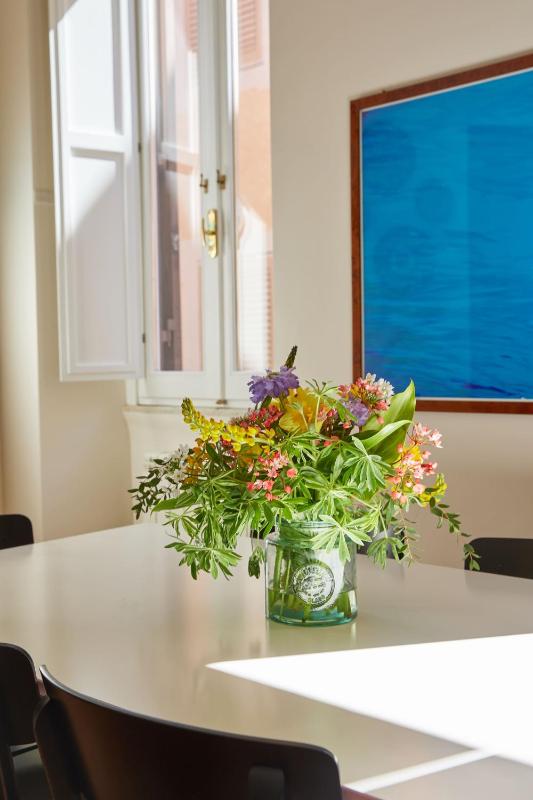 TrastevereHome - Elegant Apartment Near Navona Square - image 5