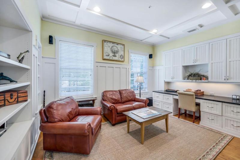 Roosevelt Cottage - image 30