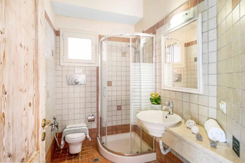 Three-Bedroom Villa image 4