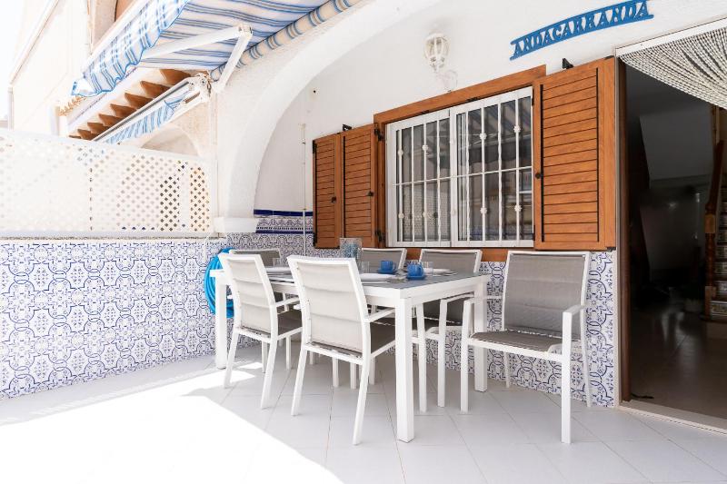 rentafive - Bungaló - Terraza - Parking - image 8