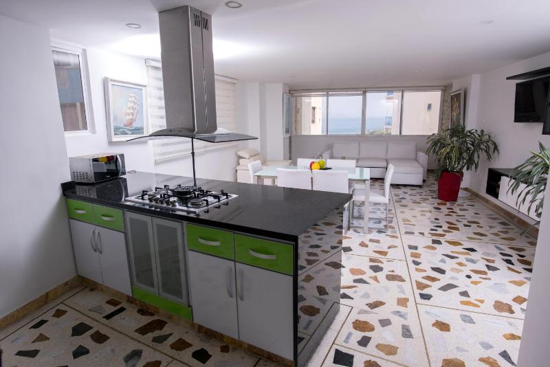 Excelentes Apartamentos Frente Al Mar - image 15