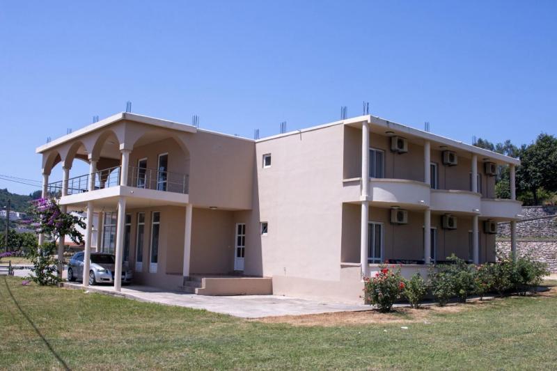 Kodra Apartments - image 9