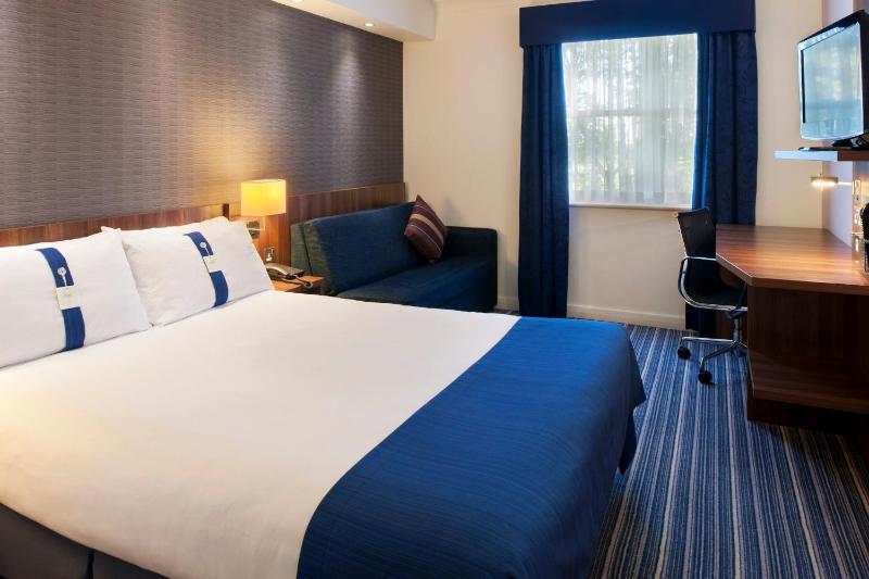 Standard Double Room with Free Hot Breakfast image 4
