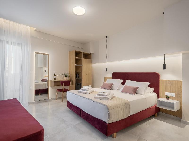 Miss Marrone City Hotel - image 45