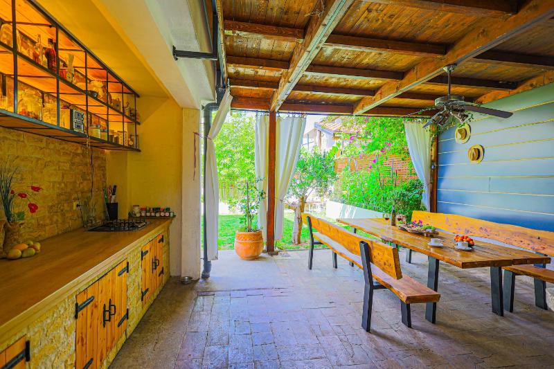 Apartment Kasalo with garden Images