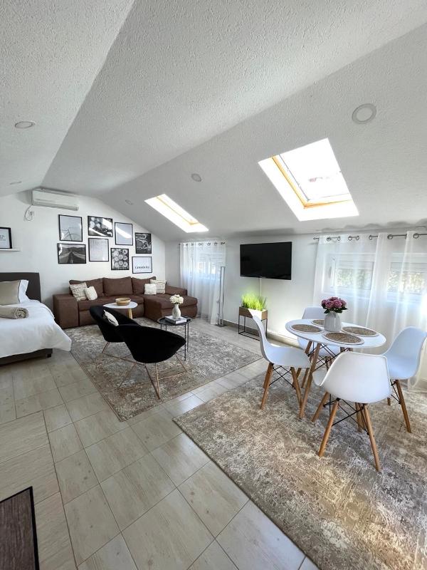 Apartments Pribilovic - image 2
