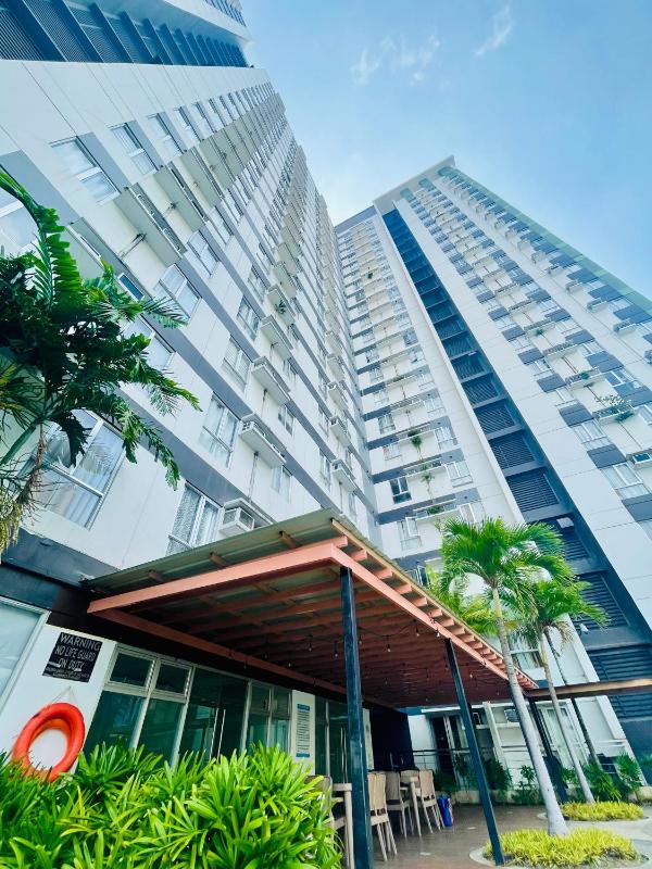 Spacious 1 Bedroom @ Centrio Tower Ayala Mall - image 23