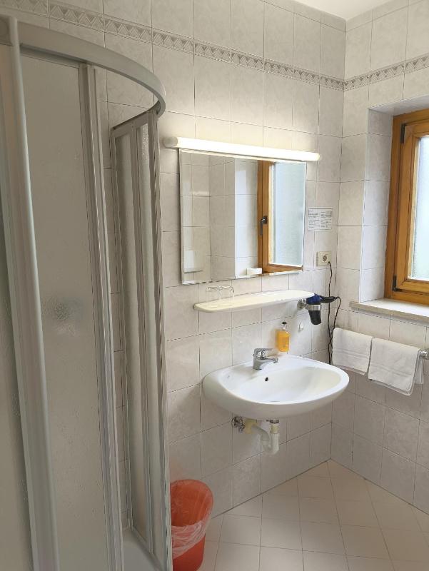 King Room with Balcony image 2