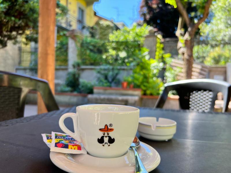 Hotel Sara - image 2