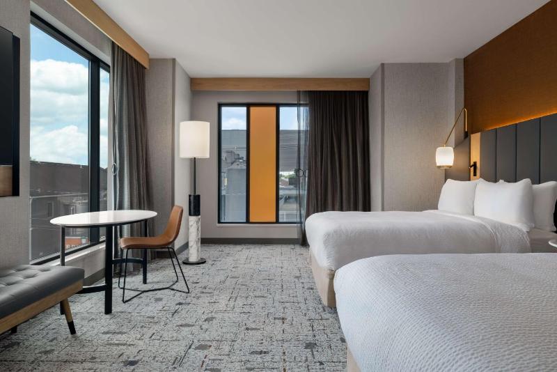Tempo by Hilton Louisville Downtown NuLu - image 15