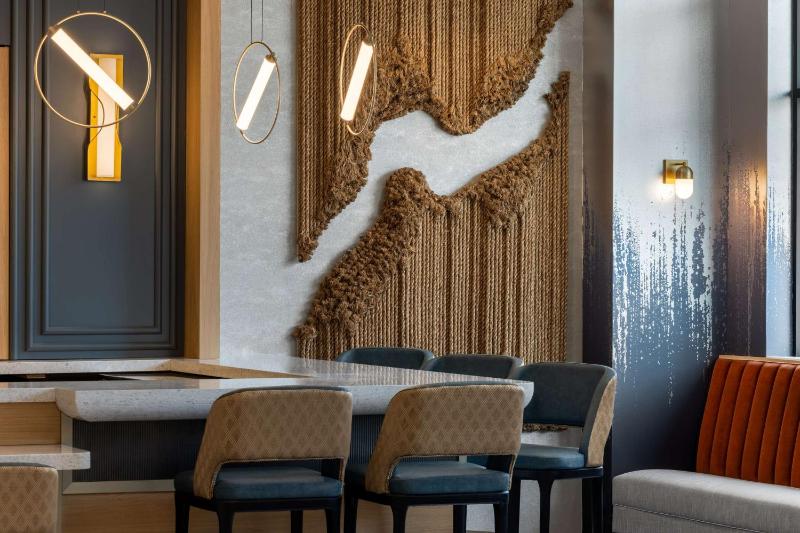 Tempo by Hilton Louisville Downtown NuLu - image 17
