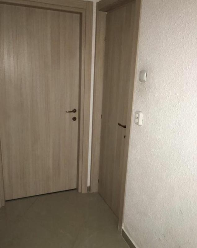 Three-Bedroom Apartment with Balcony and City View image 3