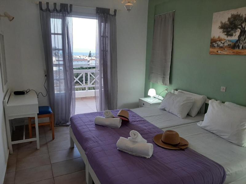 One-Bedroom Apartment image 1