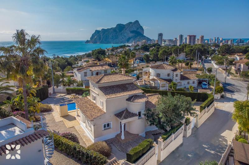 Villa La Paloma Blanca by Abahana Villas - image 12