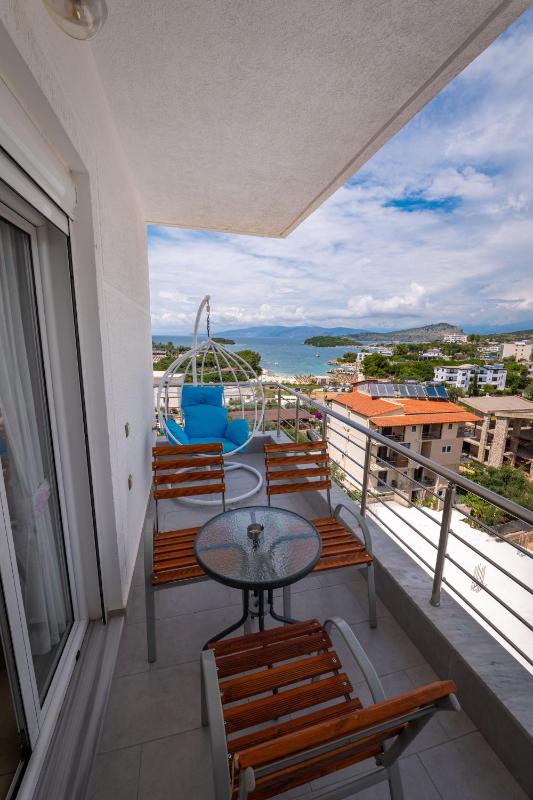 King Suite with Sea View image 2