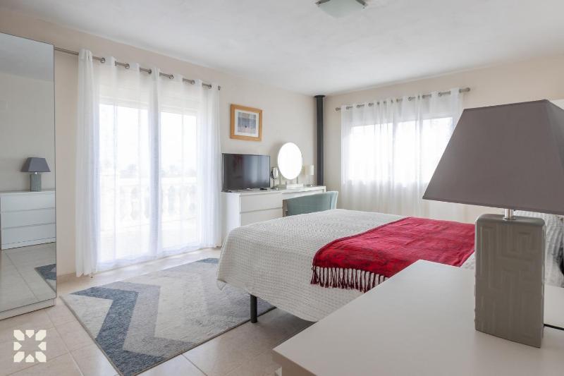 Villa Ladera by Abahana Villas - image 11
